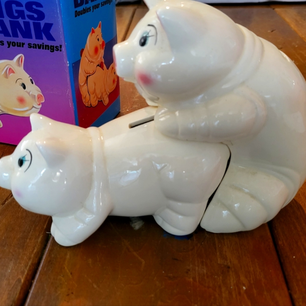 Porkin' pigs piggy banks